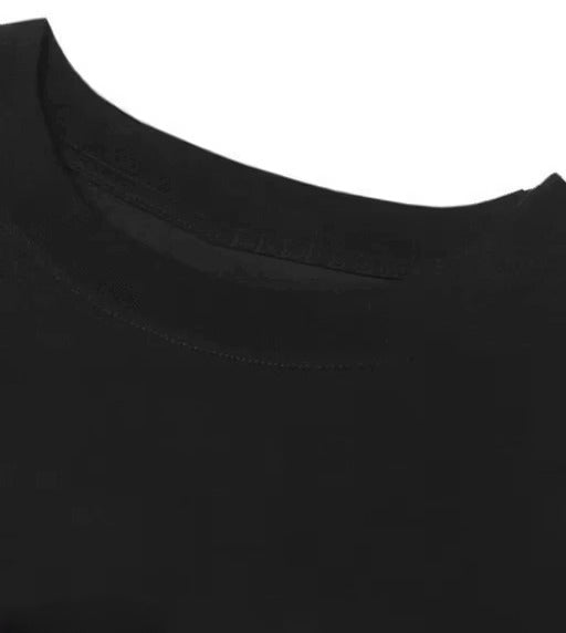 BLACK T-SHIRT